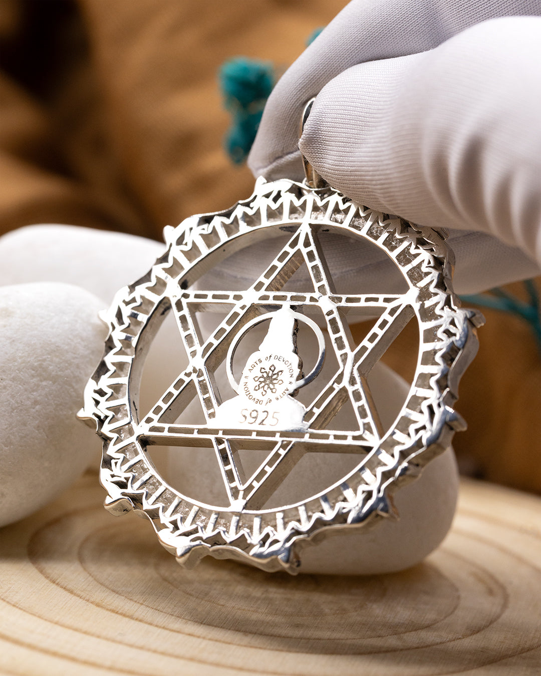 Yantrodharaka Hanuman Pendant