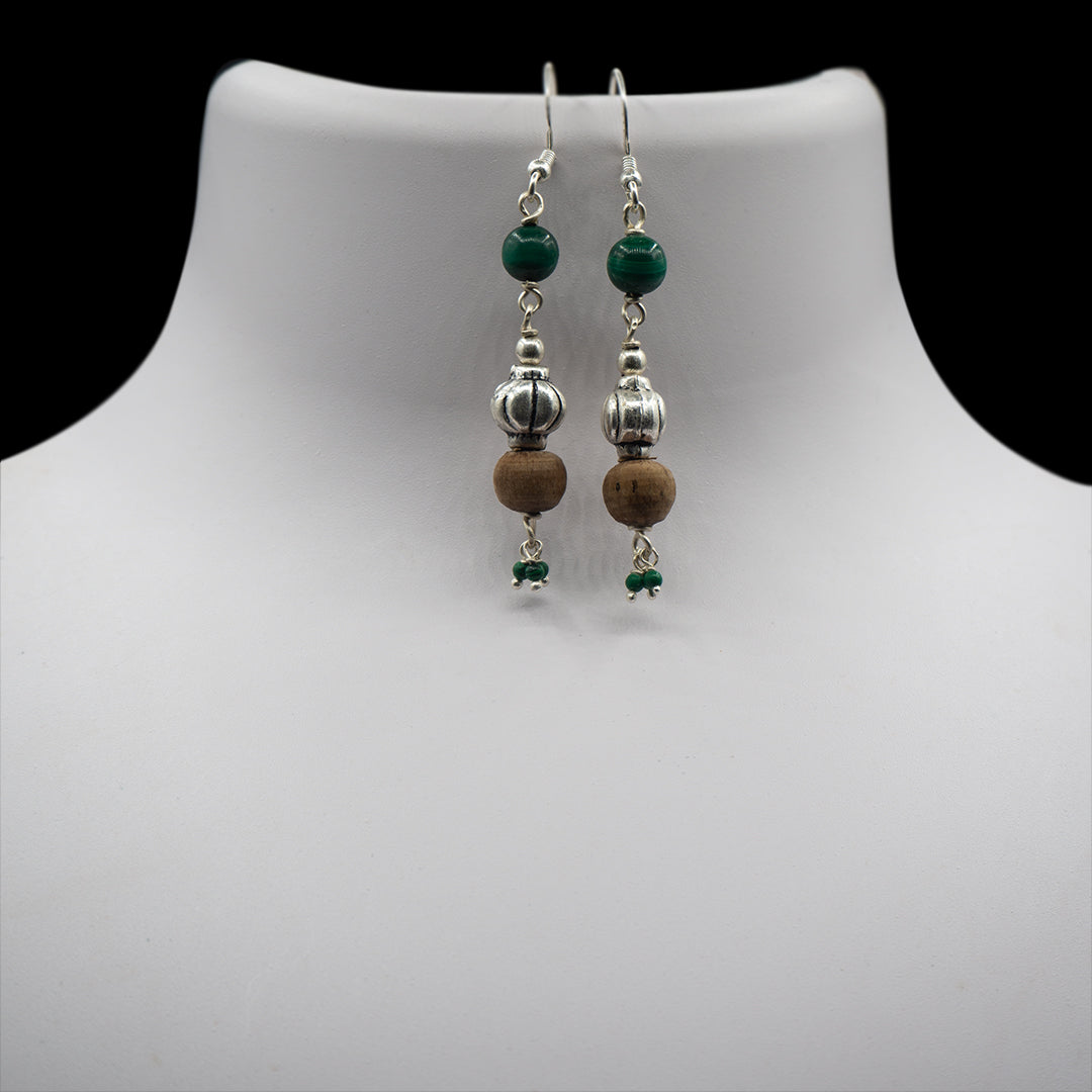 Club beads Green Stone Silver Kanti Mala