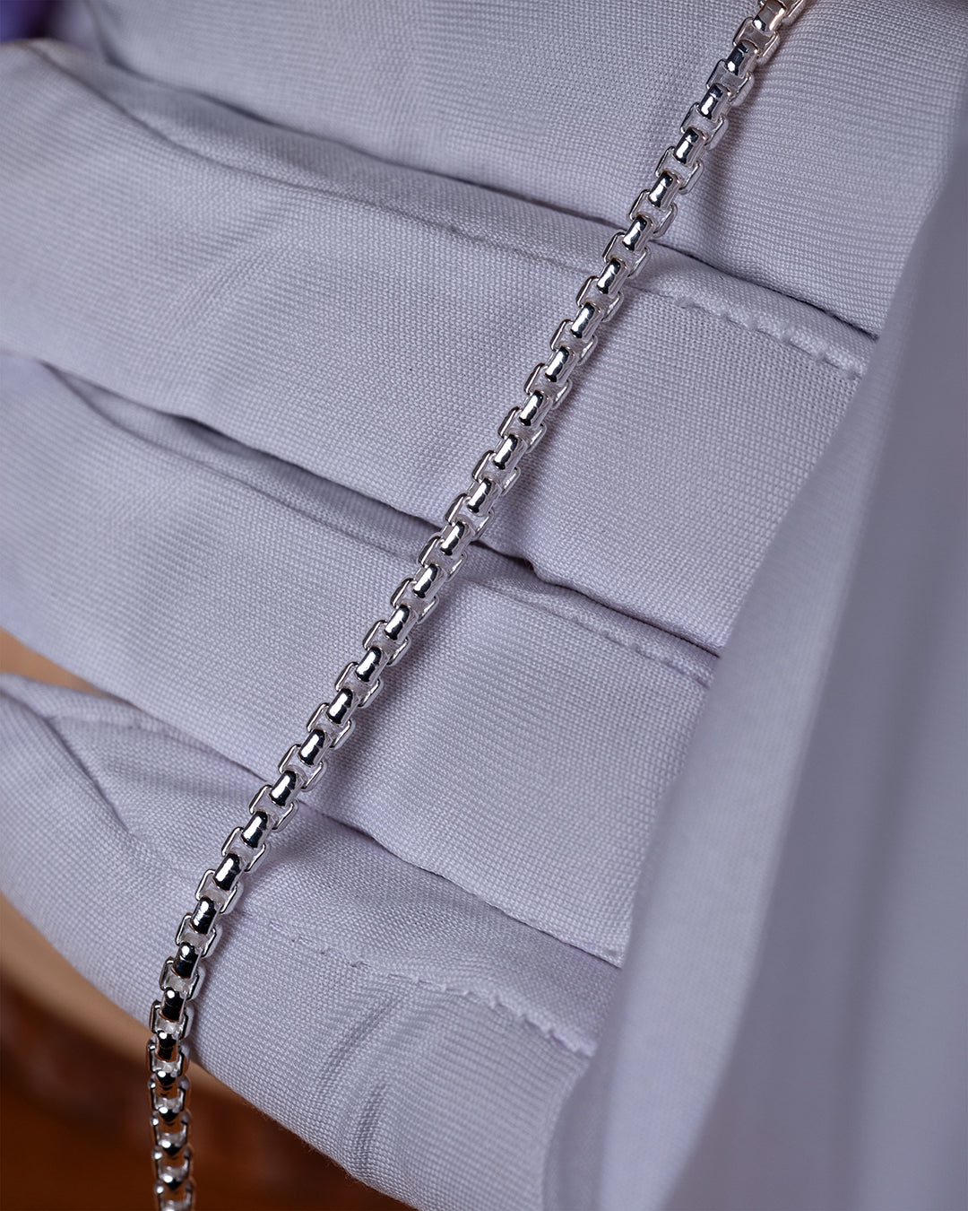 Round Box Chain