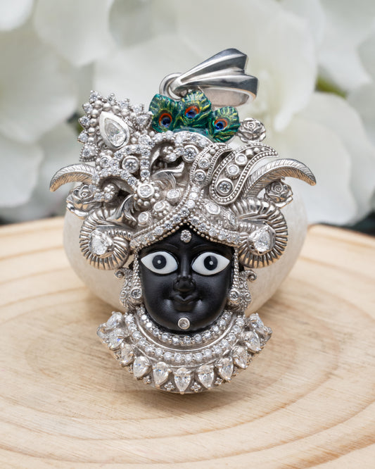Banke Bihari Mukharivind