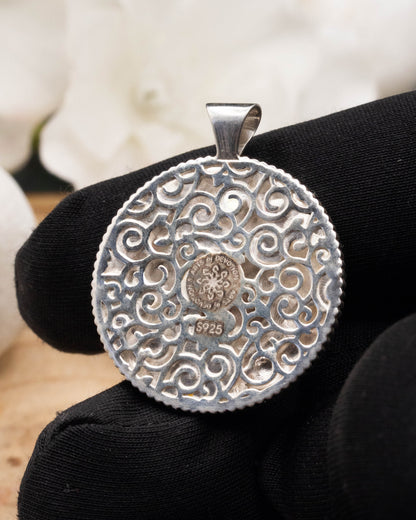 Vraj Dhenu Pendent & Earrings Set