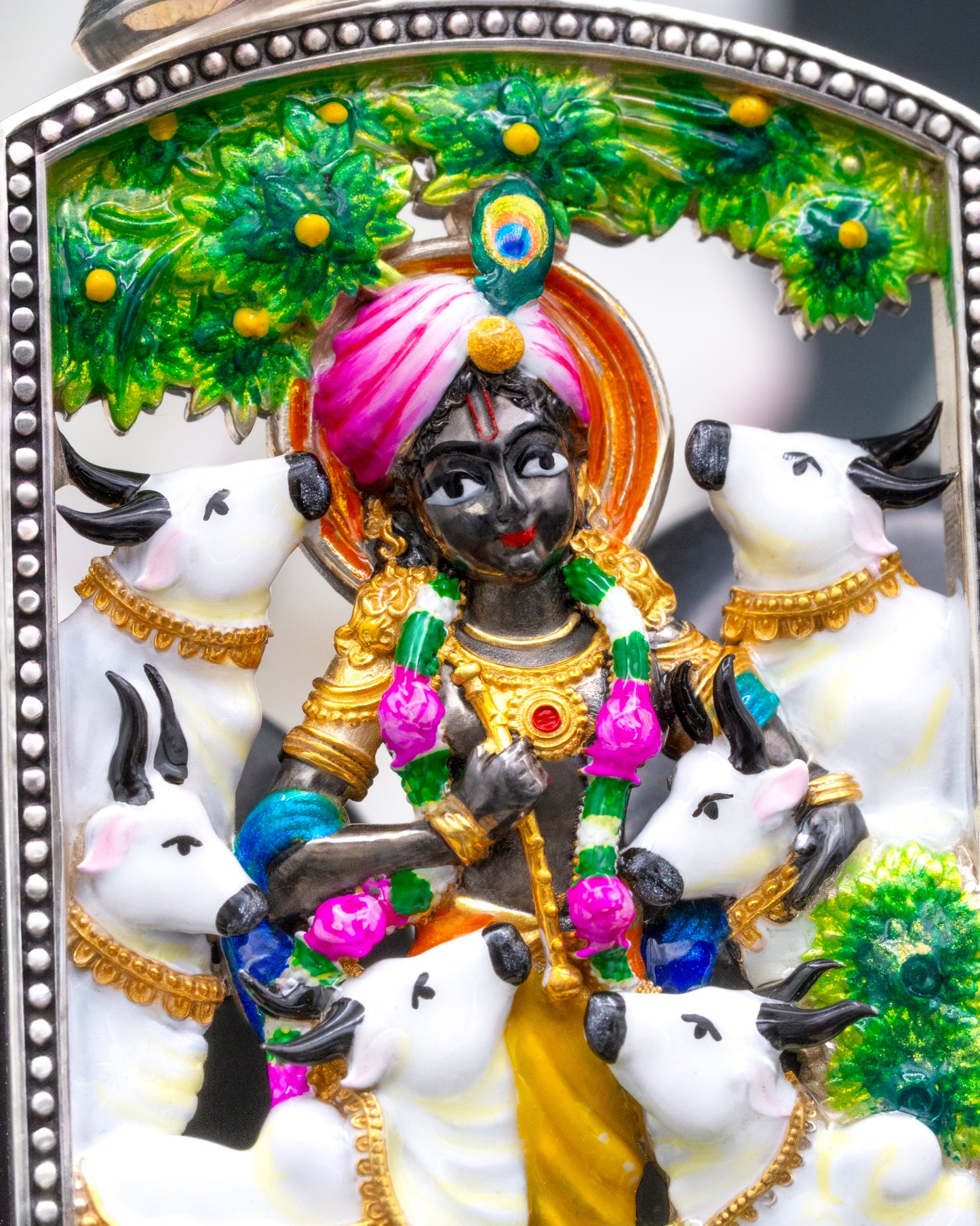 Enameled Vrindavan Gopal