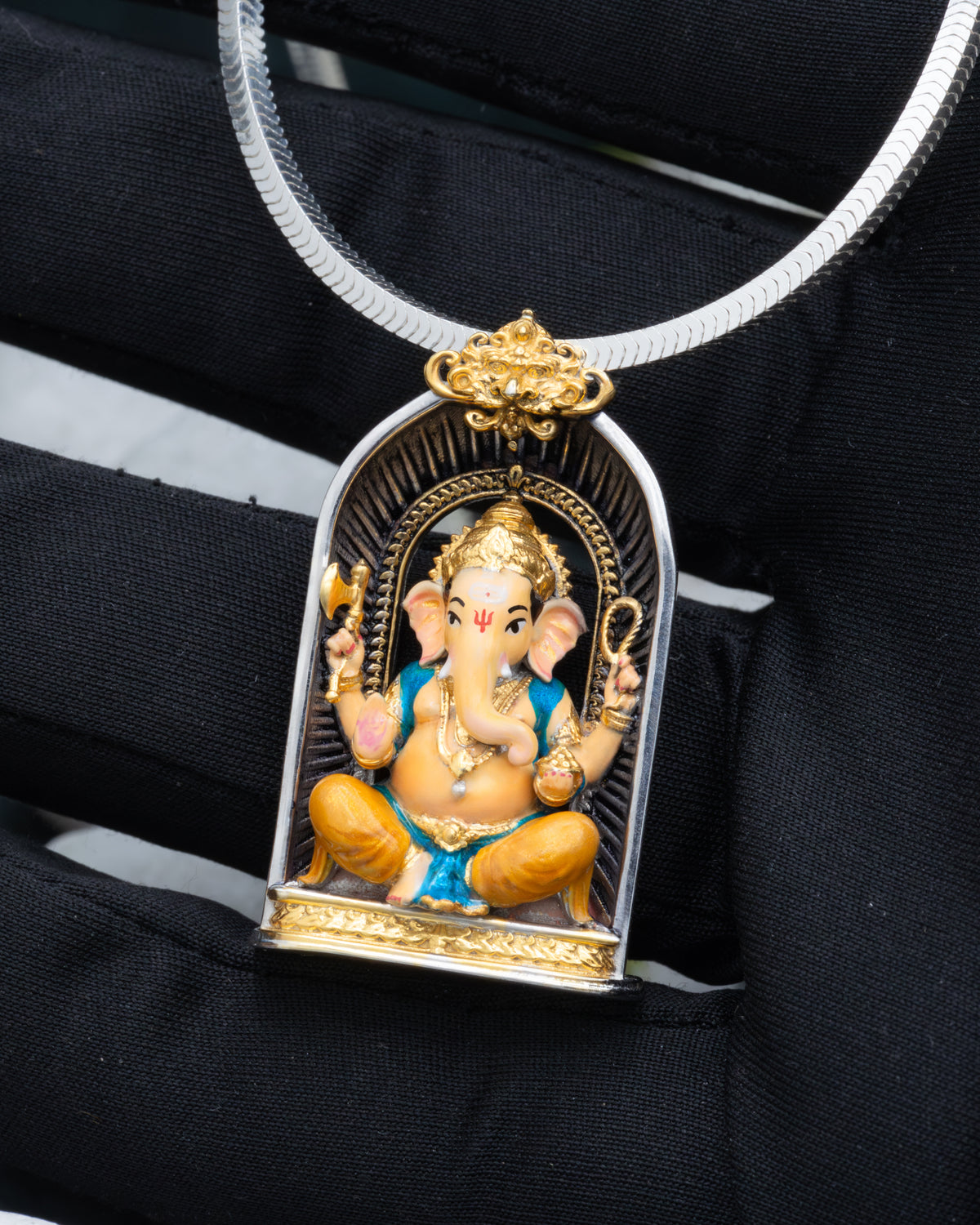 Enamled Mangal Murati Ganesh