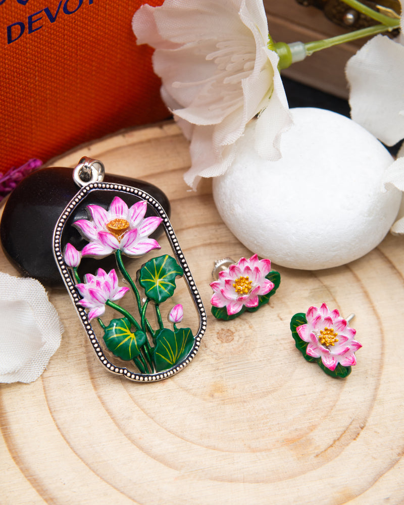 Lotus Pendant & Earrings set