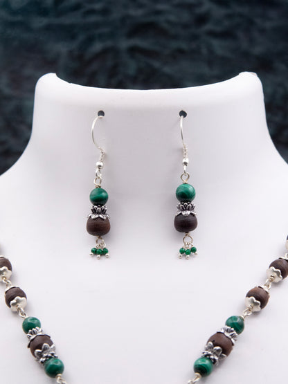 Malachite Pendent with Lotus Cap Earring Mala Set