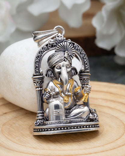 Shivlingam Ganpati