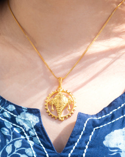 Shanka Chakra Pendant