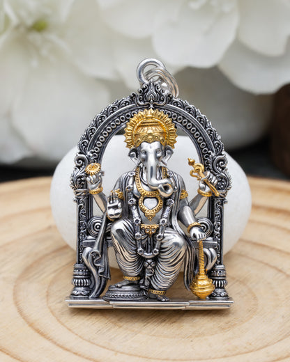 Lalbaughcha Raja