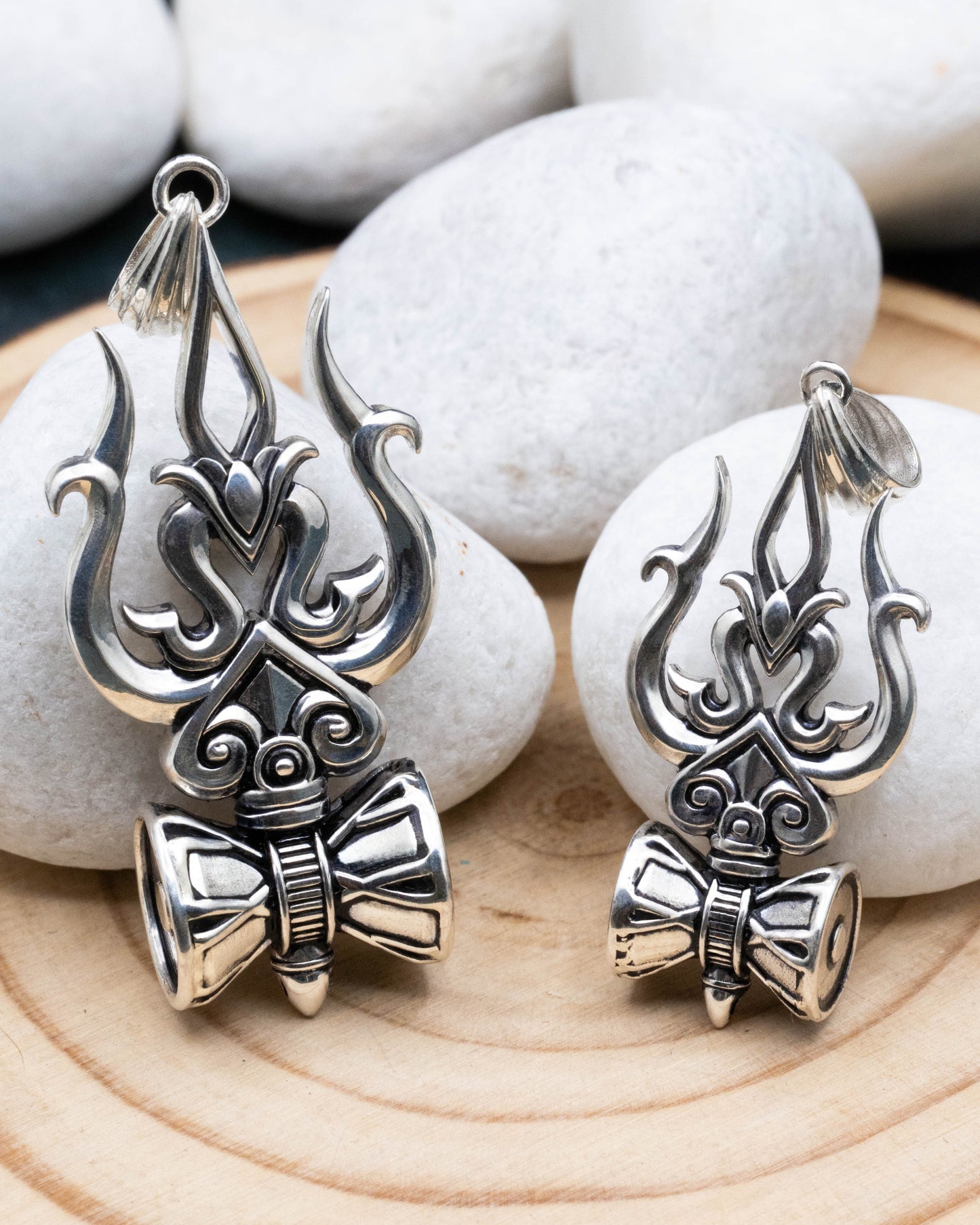 Trisula Damroo Pendant